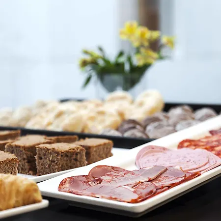 Szálloda Hf Fénix Urban 4*