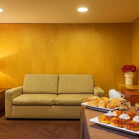 Szálloda Hf Fénix Urban 4*