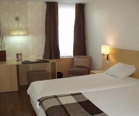 Hotel Hf Fenix Urban 4*